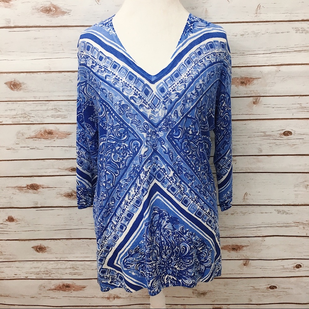 Lilly Pulitzer ✨ Blue Tile Engineered Sweater